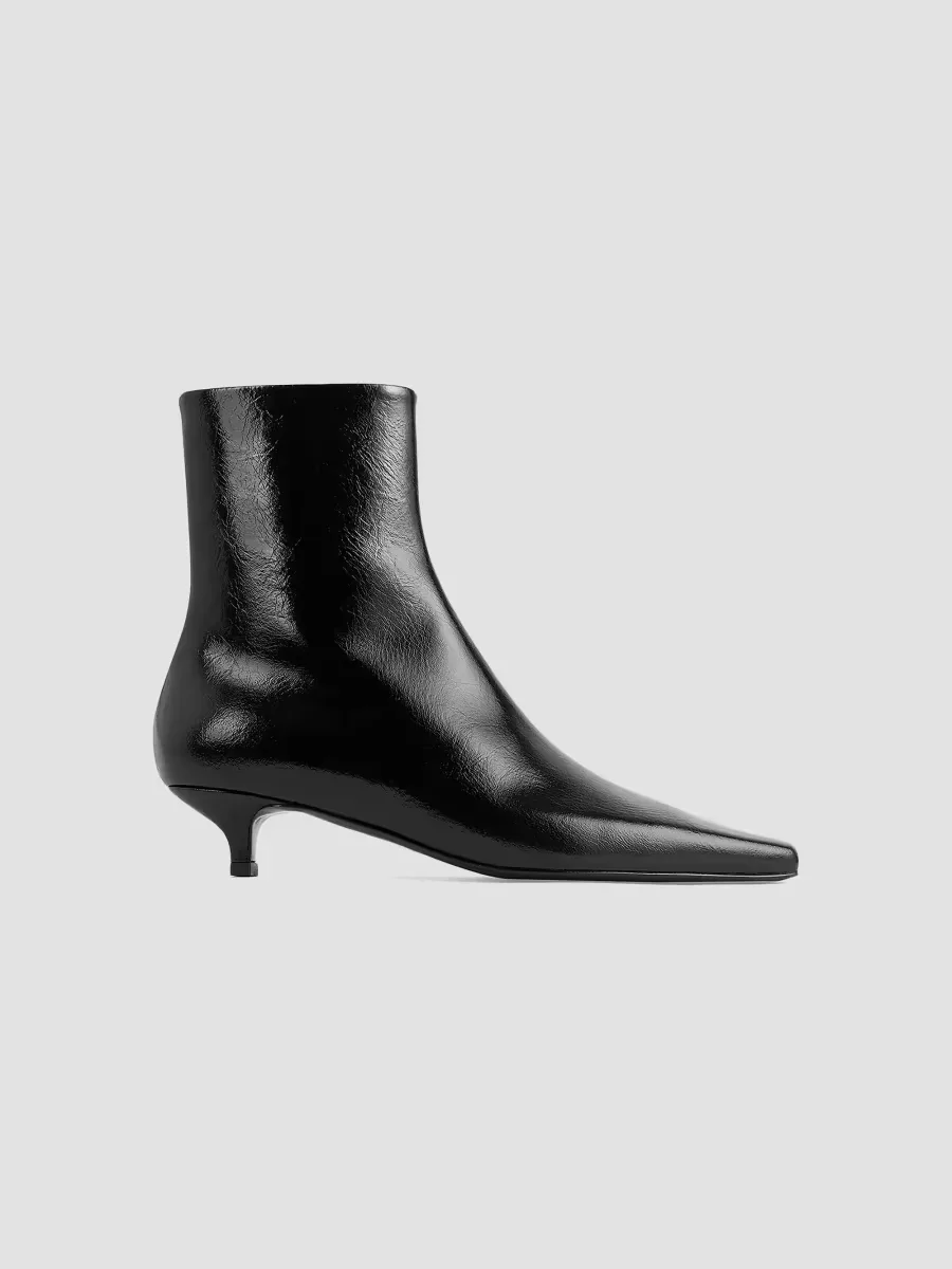 Slim Glossy Leather Ankle Boots