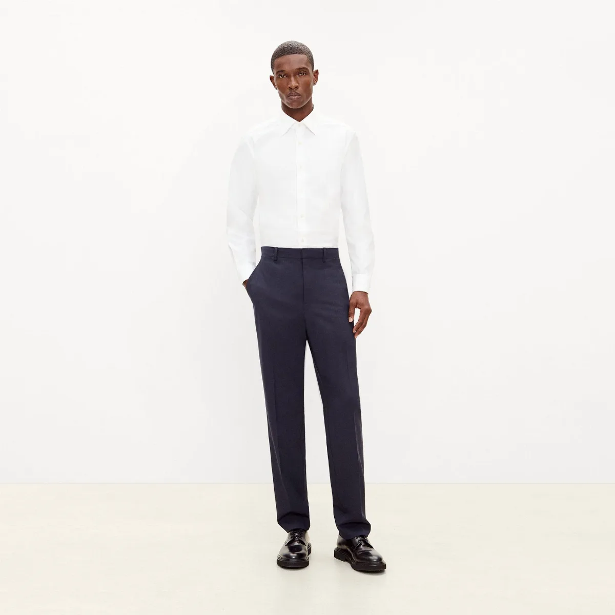 Modern Trouser in Stretch Wool by Theory