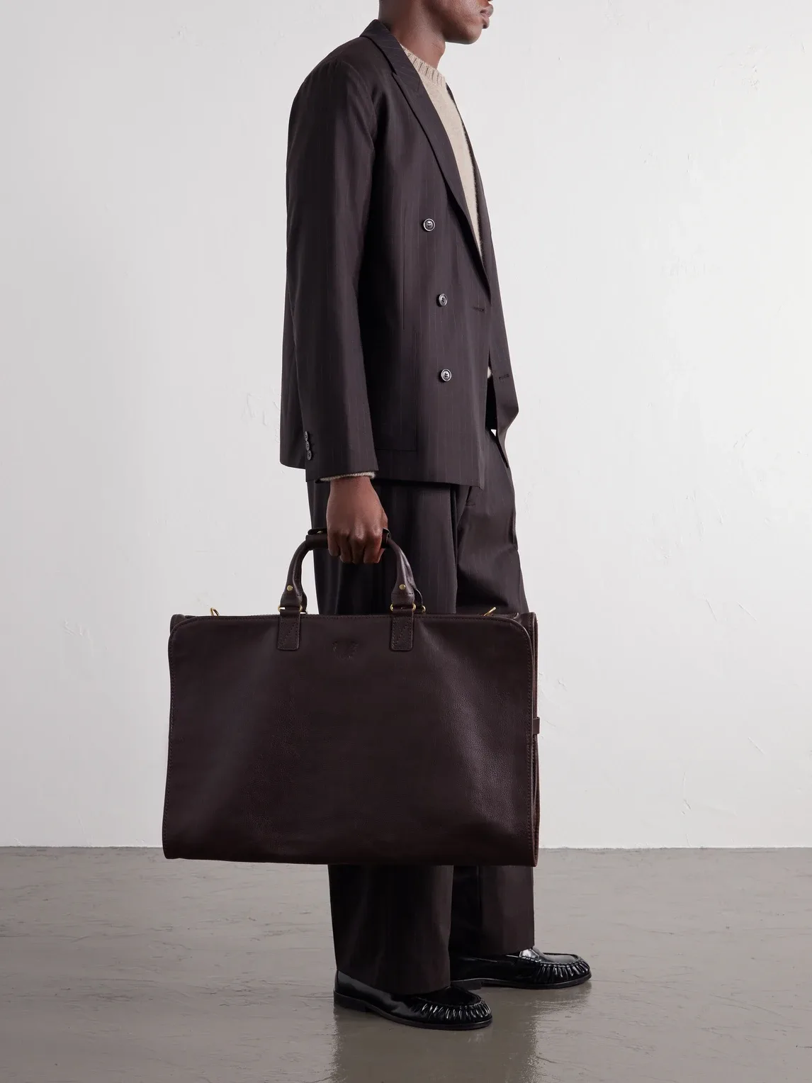 Trifold Leather Suit Carrier by Bennett Winch