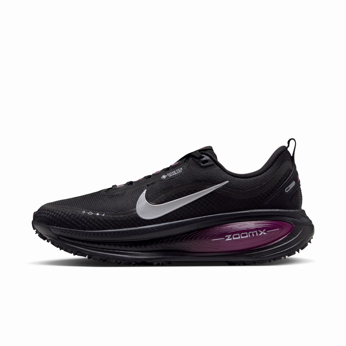 Vomero 18 Gore-Tex Waterproof Road Running Shoes with Reflective Accents