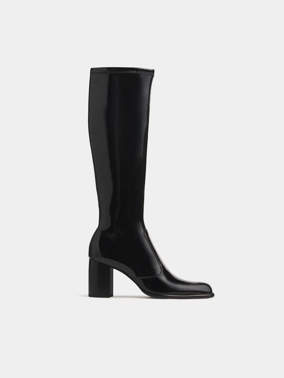Phenomenal Boot Black Stretch Patent by Reformation