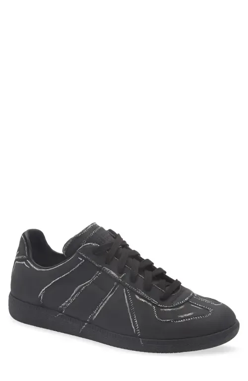 Replica Low Top Sneaker