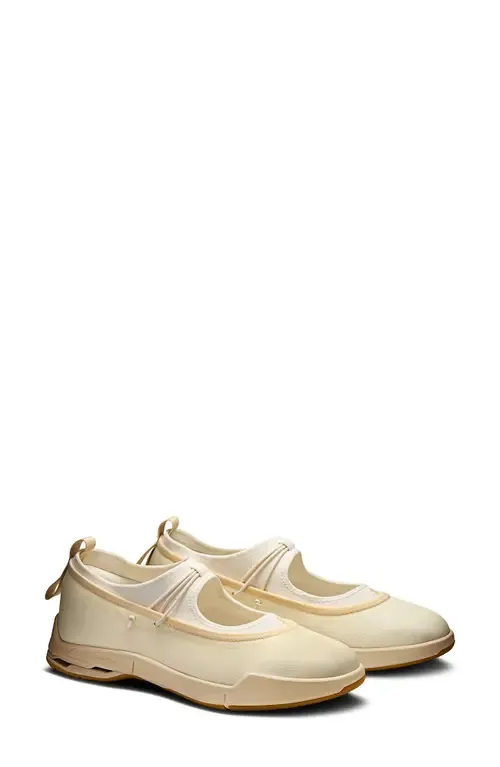 On x Zendaya Cloudnova Moon Mary Jane by On