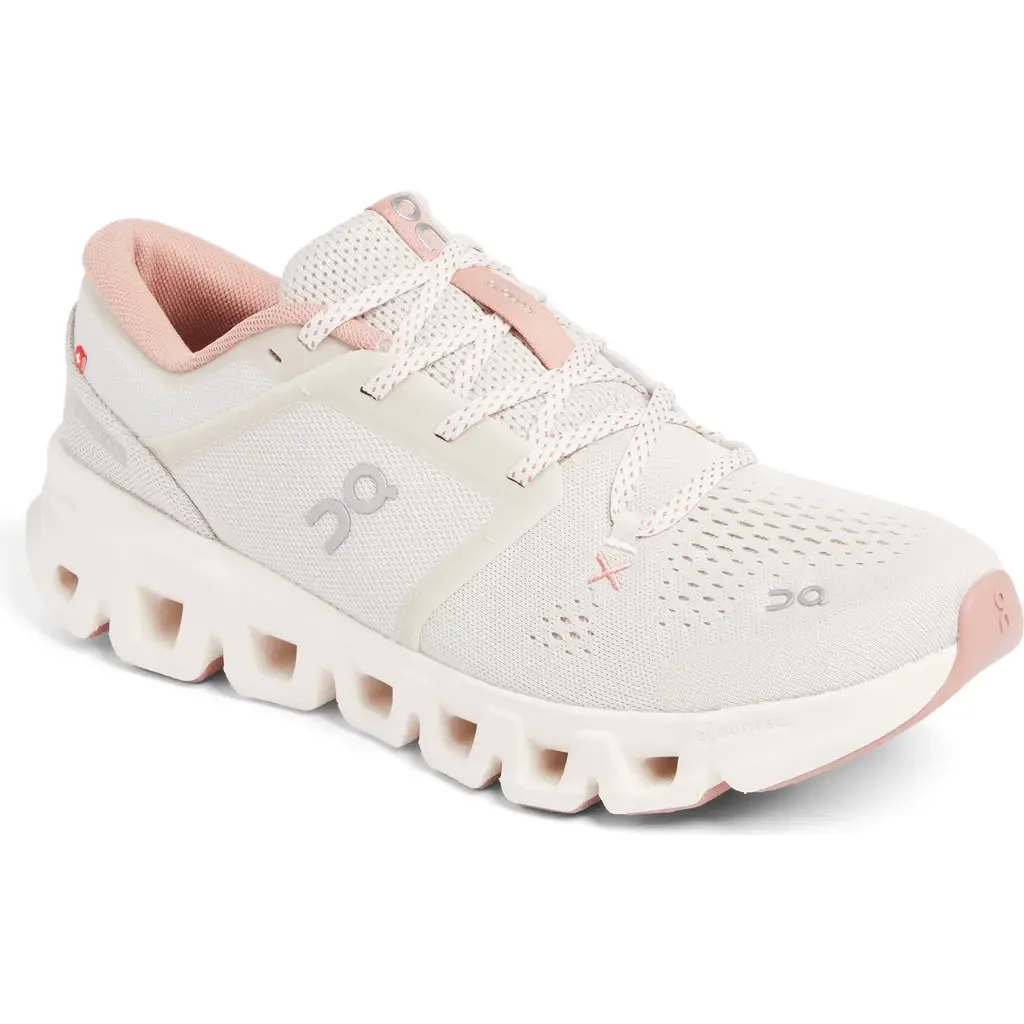 Cloud x 5 Training Shoe by On