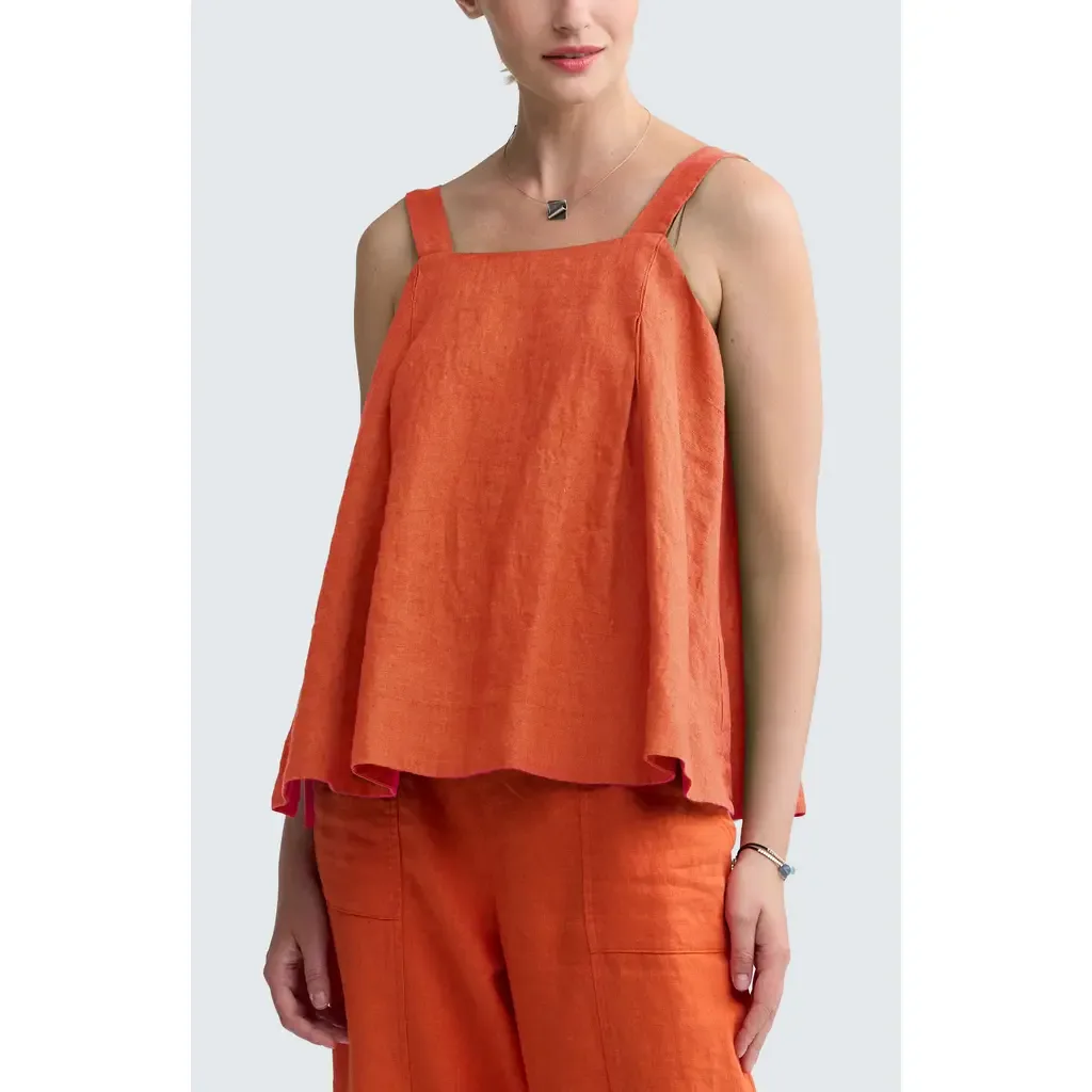 Mariel Square Neck Linen Top by LUUKAA
