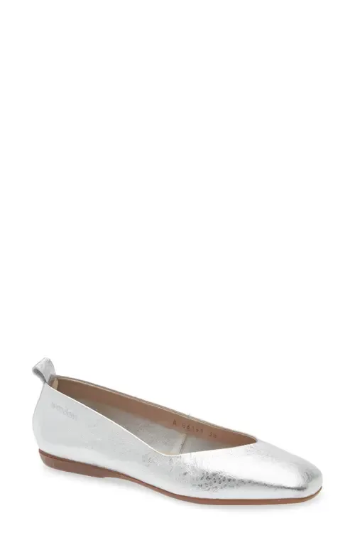 Square Toe Ballet Flat by Wonders