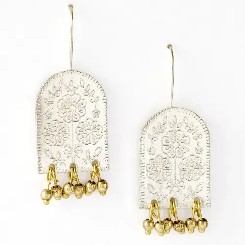 Haveli Etched Statement Earring by Matr Boomie