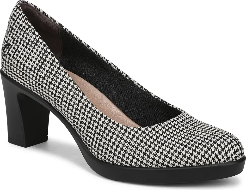 Elevate Platform Pump by LifeStride