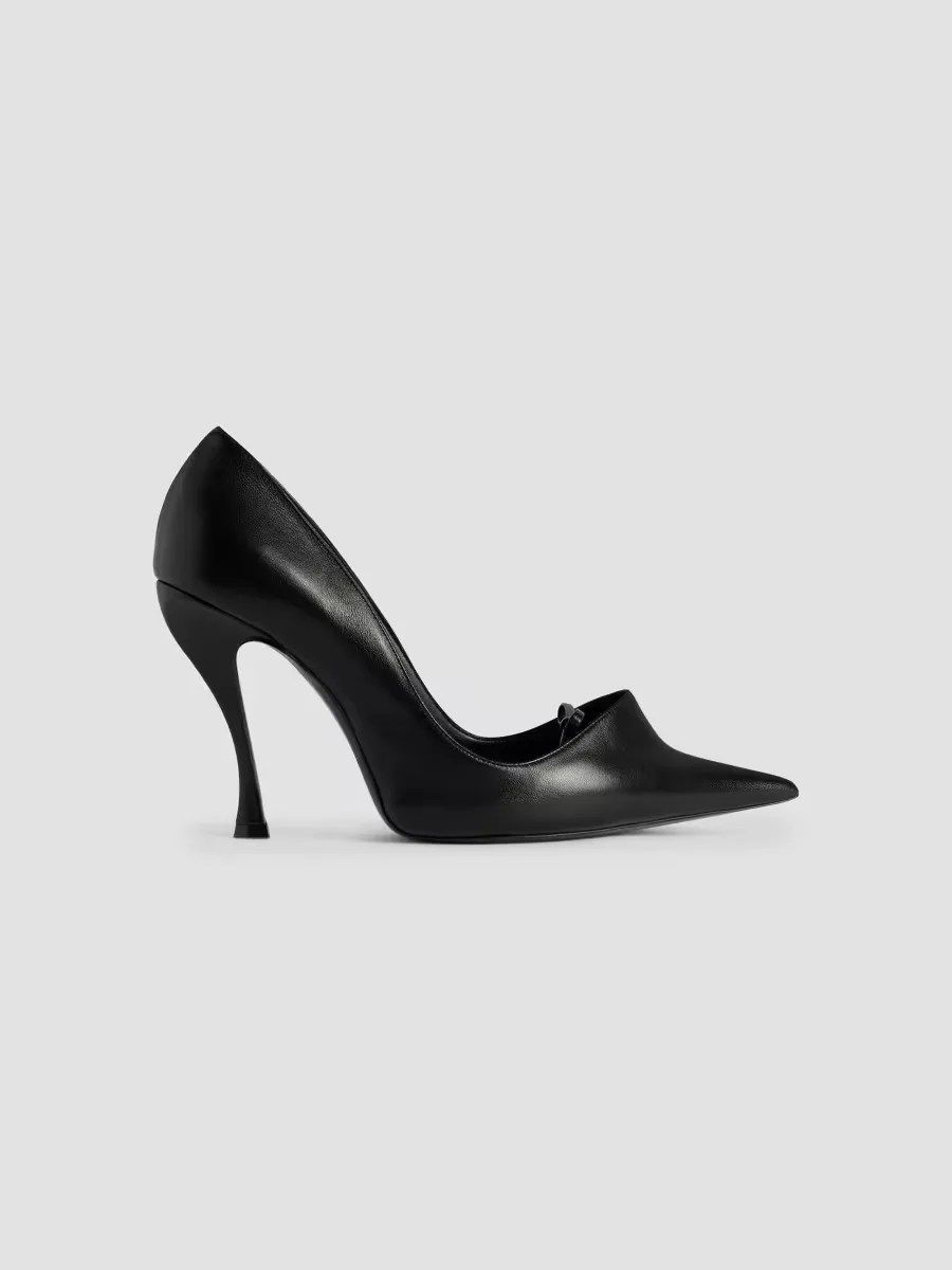 Bloom Pumps by Balenciaga