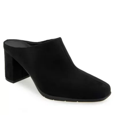 Maddy Shootie by Aerosoles
