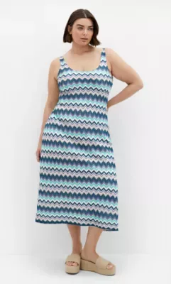 Skye Zigzag Knit Dress by City Chic
