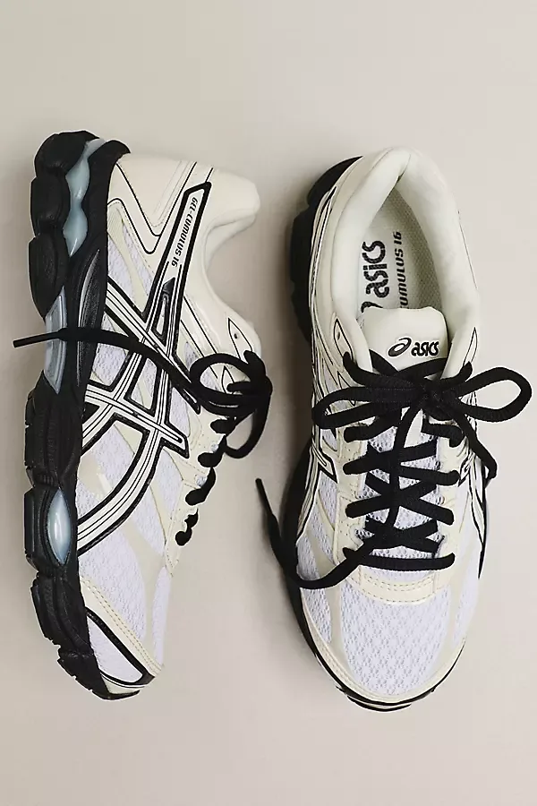 ASICS Gel-Cumulus 16 Sneakers