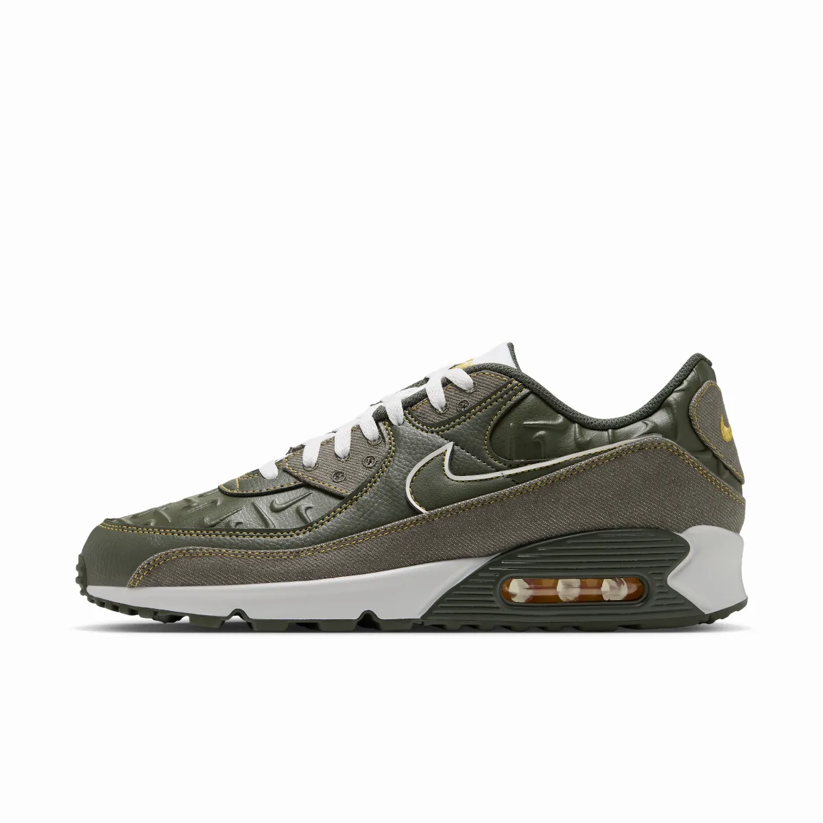 Air Max 90 Shoes by Nike