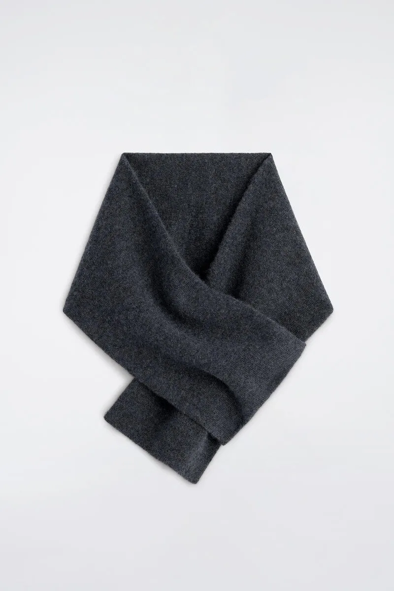 Cashmere Pull-Through Scarf