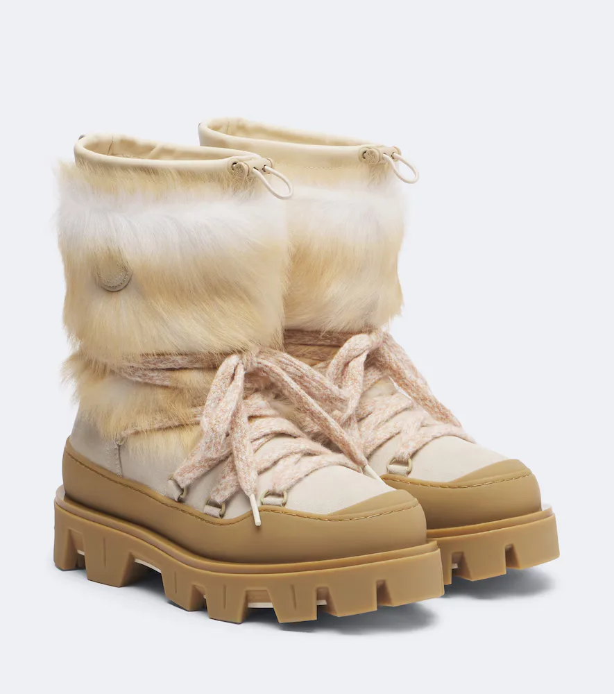 Peak Apres Shearling Snow Boots by Moncler