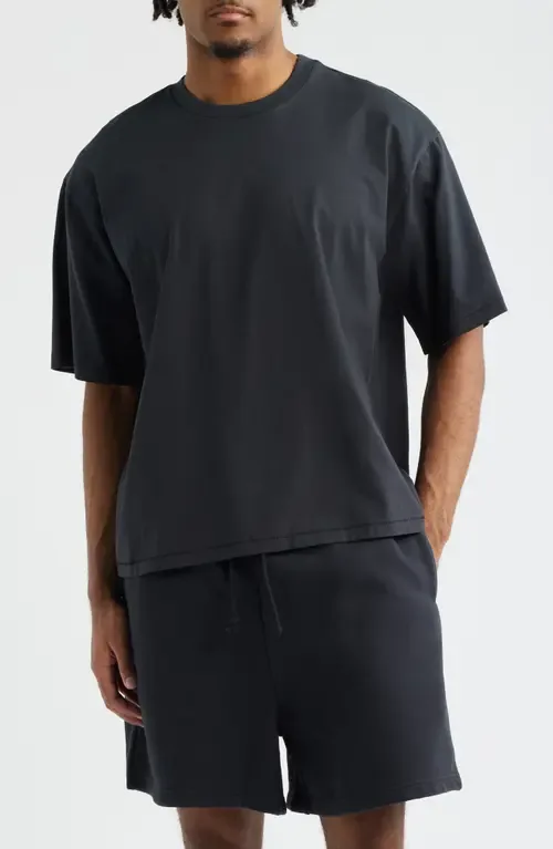 Core Oversize Tee