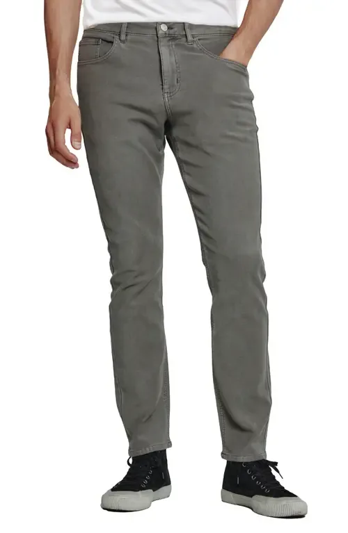 Generation 5-Pocket Pants by 7 Diamonds