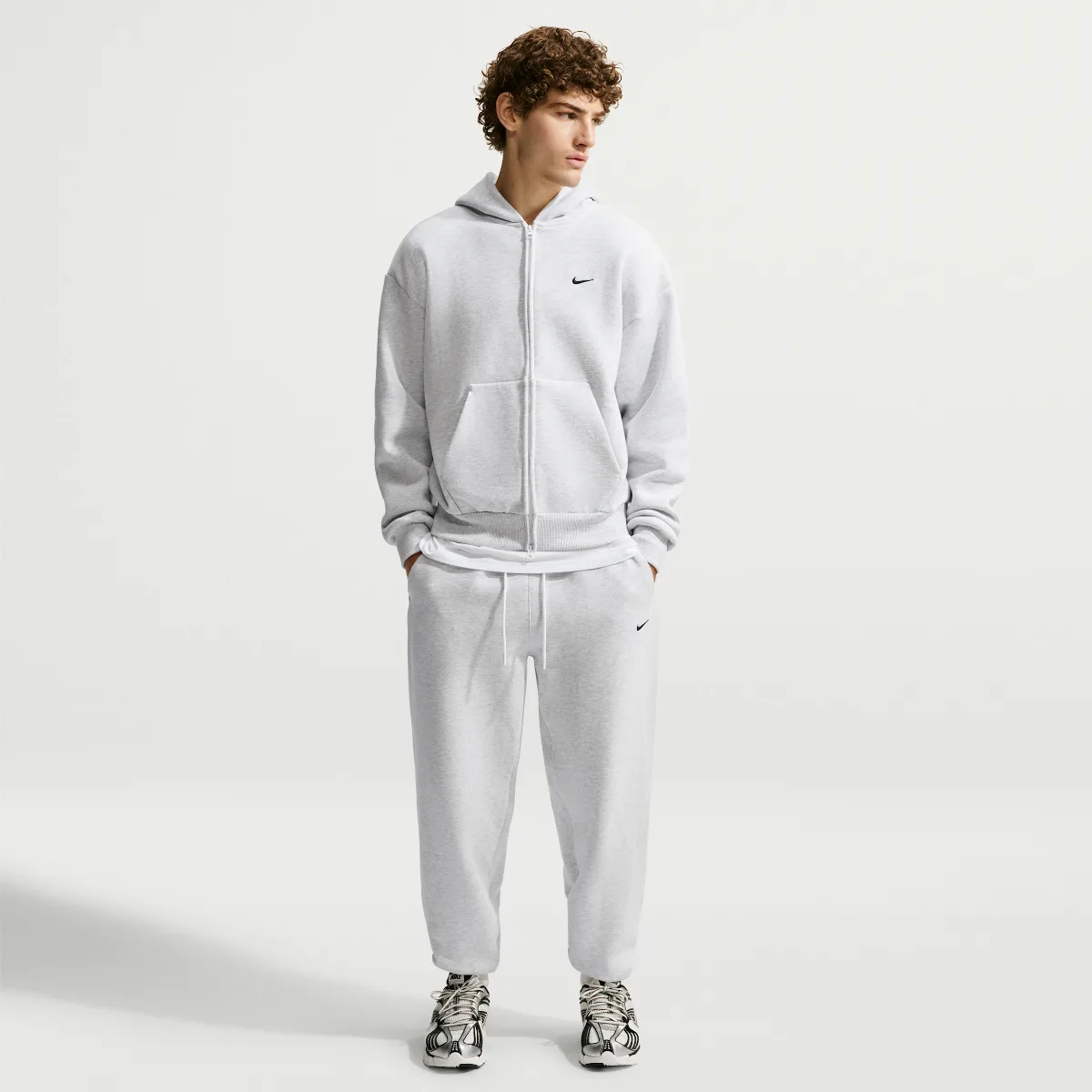 Solo Fleece Cuffed Pants by Nike