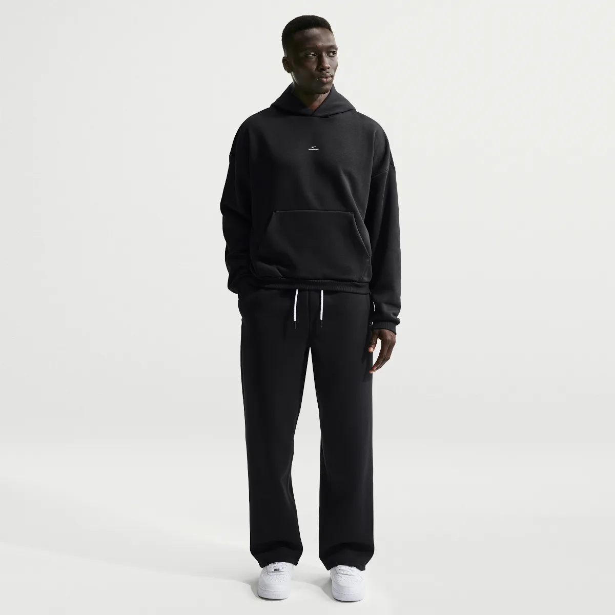 Standard Issue Therma-FIT Brushed Open-Hem Basketball Pants