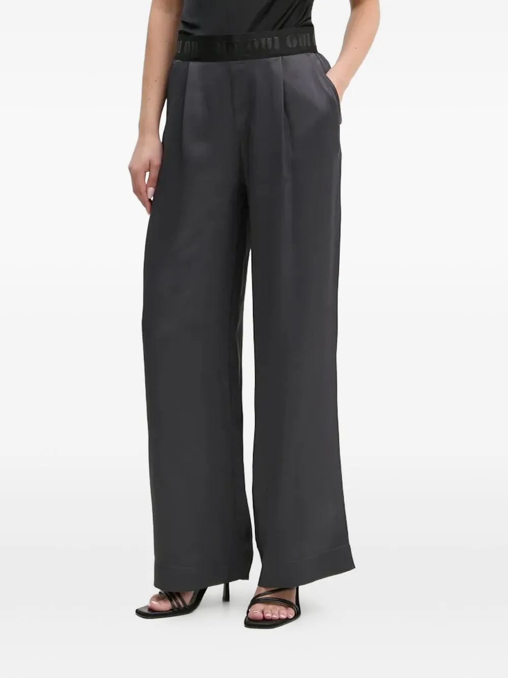 Elasticated-Waistband Trousers by OUI