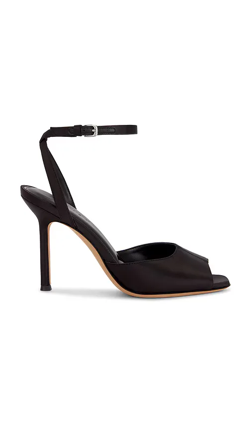 Yasmine Sandal by Favorite Daughter