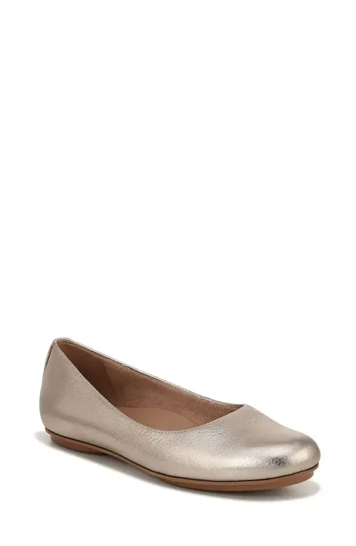 Maxwell Skimmer Flat in Warm Silver Leather by Naturalizer