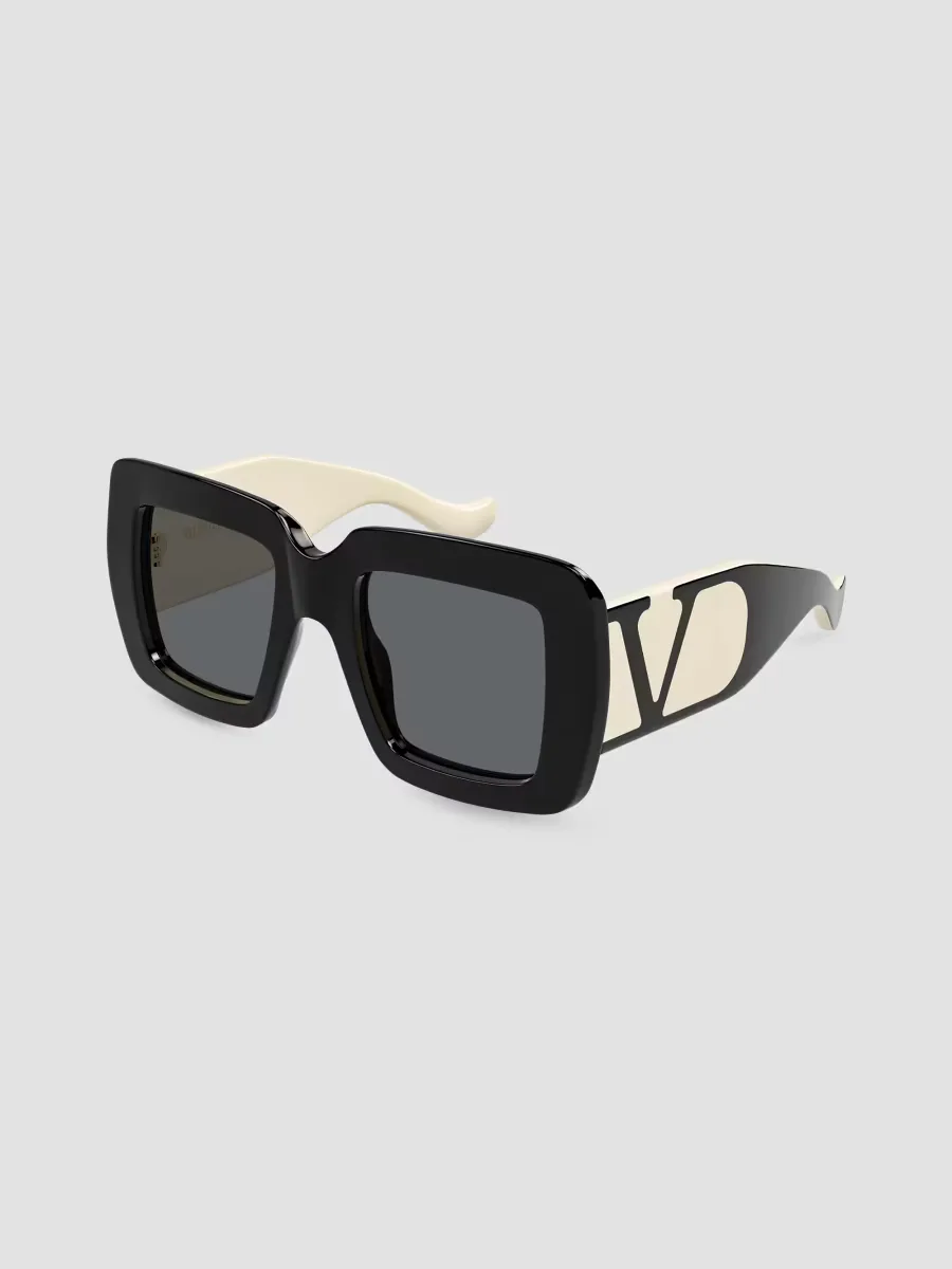 V Logo 51MM Viva Superstar Squared Sunglasses