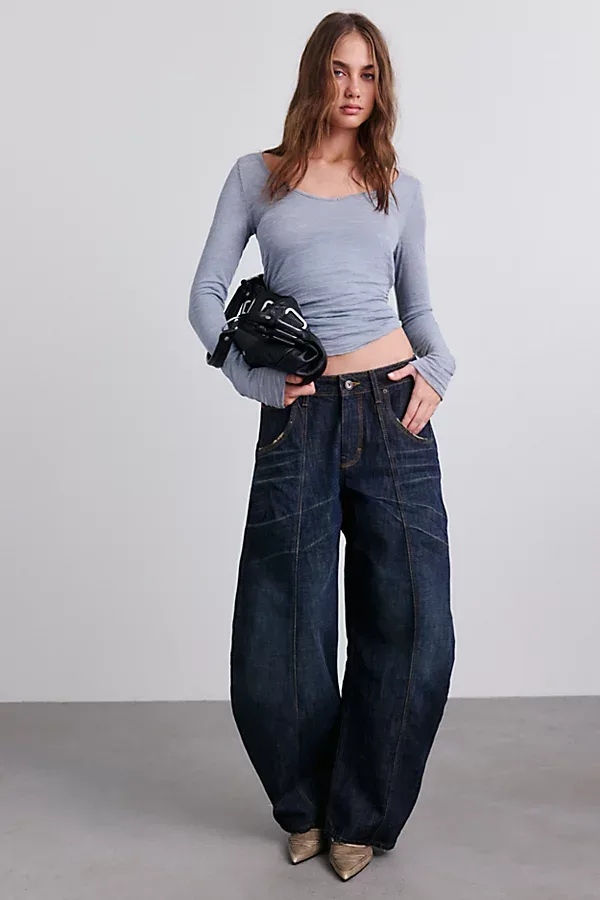 BDG Mallory Mid-Rise Horseshoe Jeans by BDG
