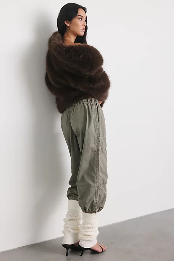 Wren Cable Knit Leg Warmers by Urban Outfitters