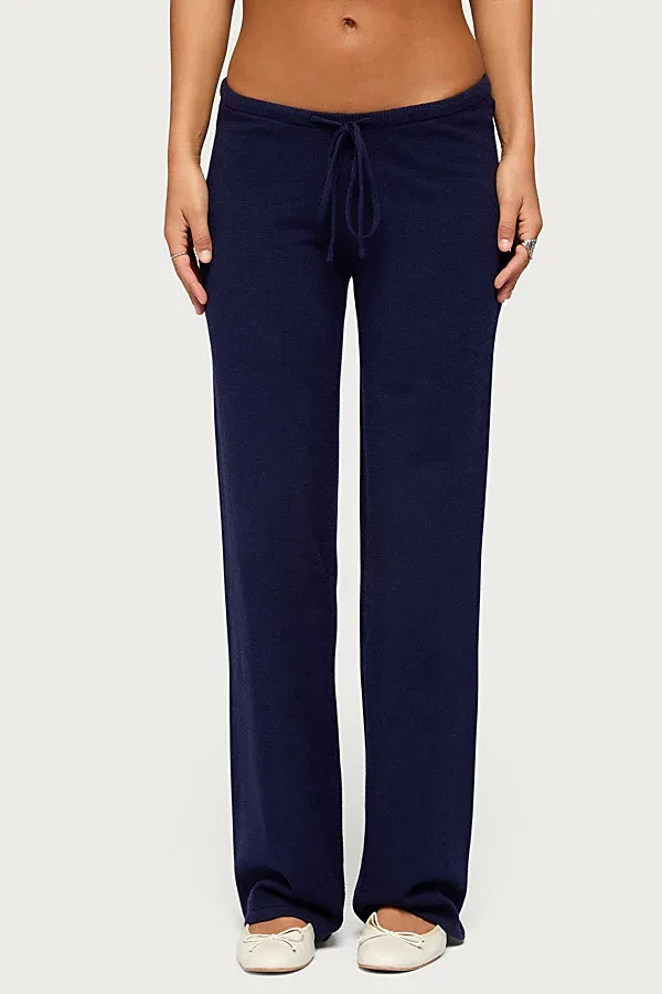 Alkira Knit Straight Leg Pants by Edikted