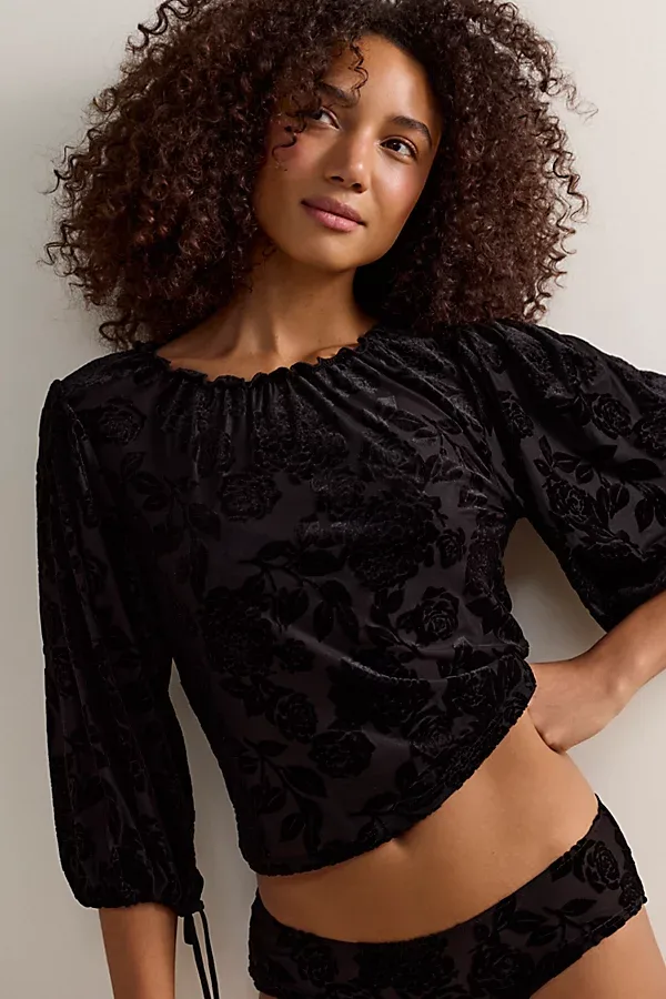 Bed of Roses Bouquet Blouse by Only Hearts