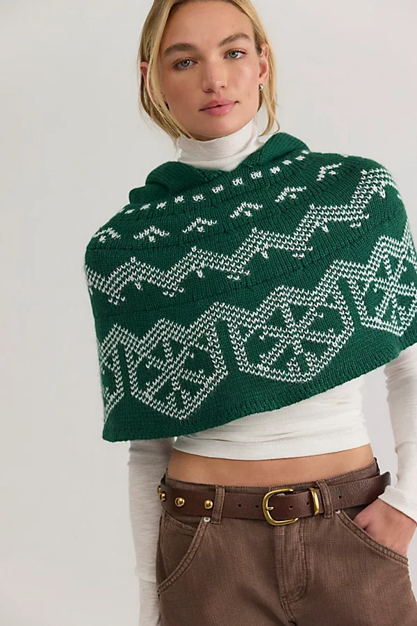 Cupid Fair Isle Capelet by Hansel From Basel