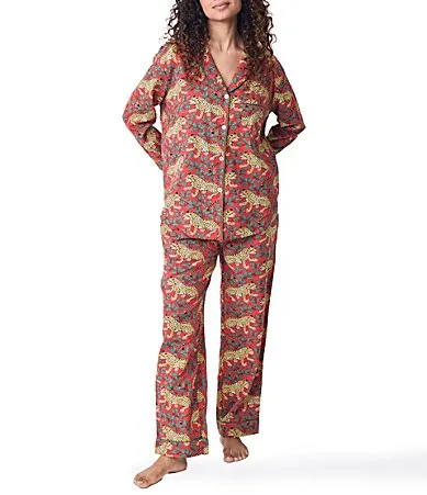 Woven Organic Cotton Winter Holly Bagheera Print Long Sleeve Notch Collar Long Flannel Pajama Set