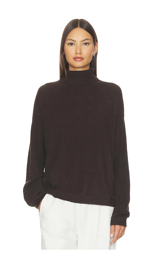 Quity Sweater