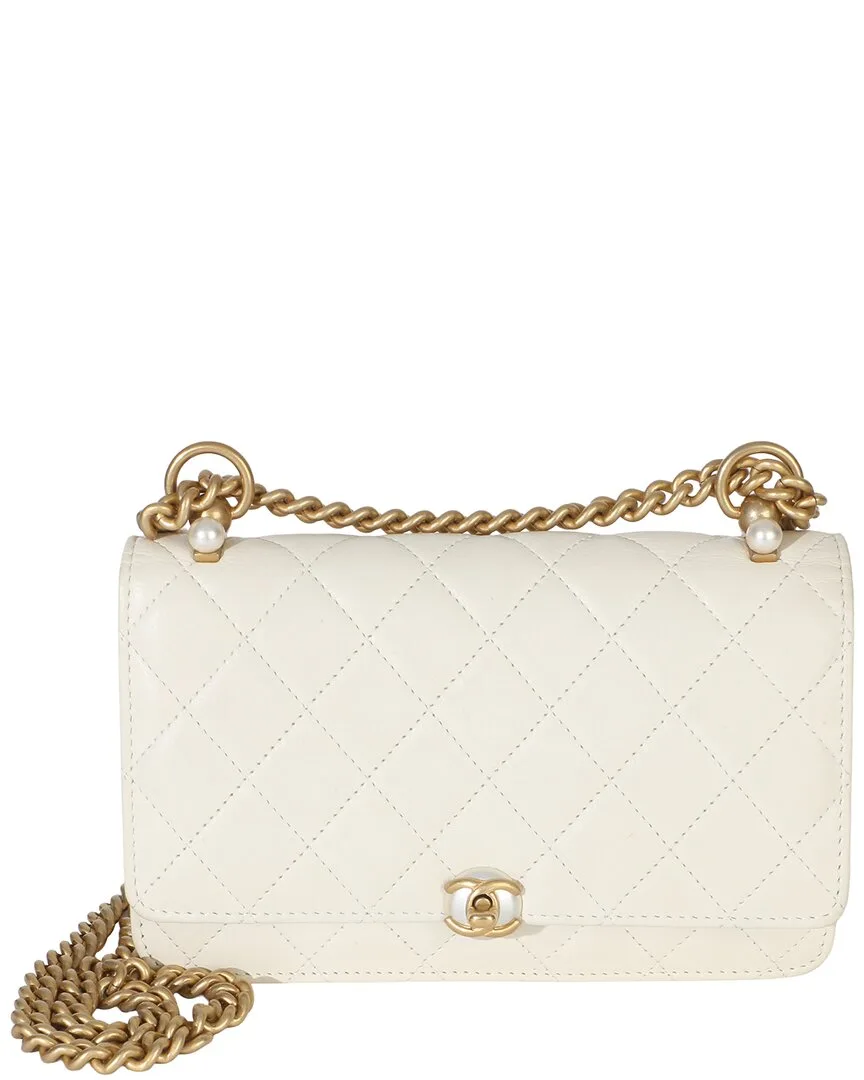 White Leather Pearl Cc Wallet on Chain (authentic Pre-Loved) by CHANEL