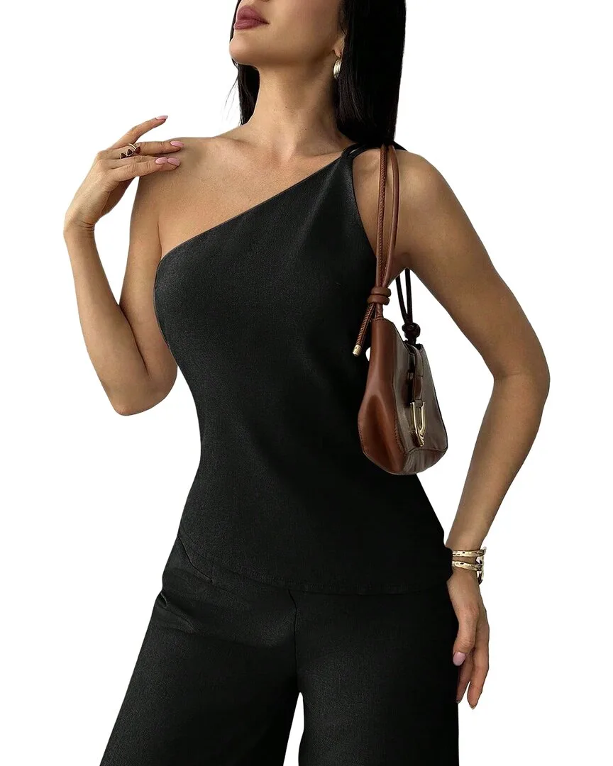 Top by Bella Desert