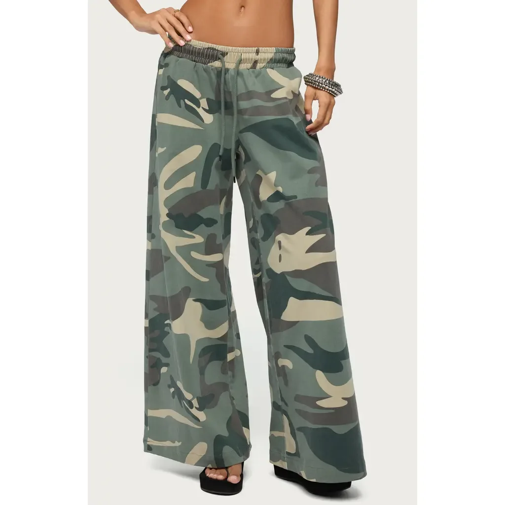 Allen Camo Wide Leg Sweatpants by EDIKTED
