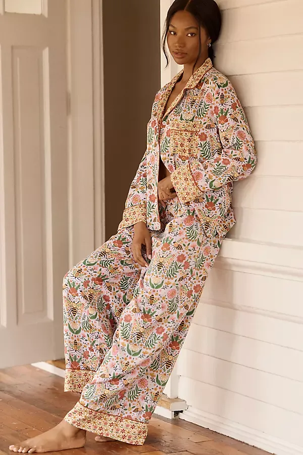 Bee Tapestry Eco Satin Soho Sleep Set by Printfresh