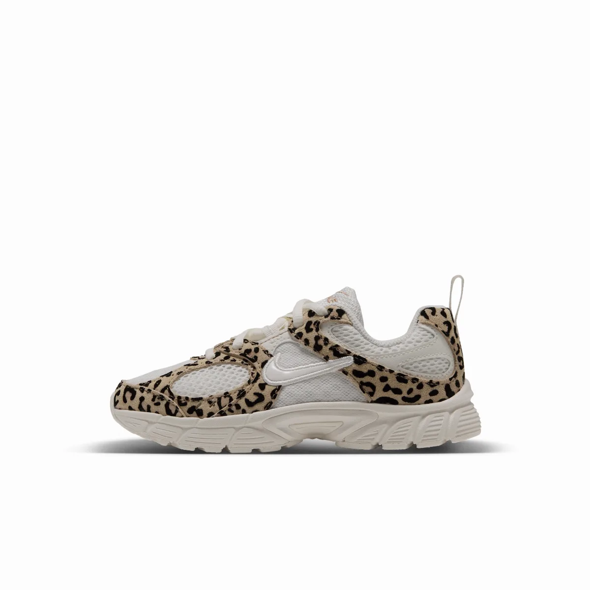V5 RNR Shoes by Nike