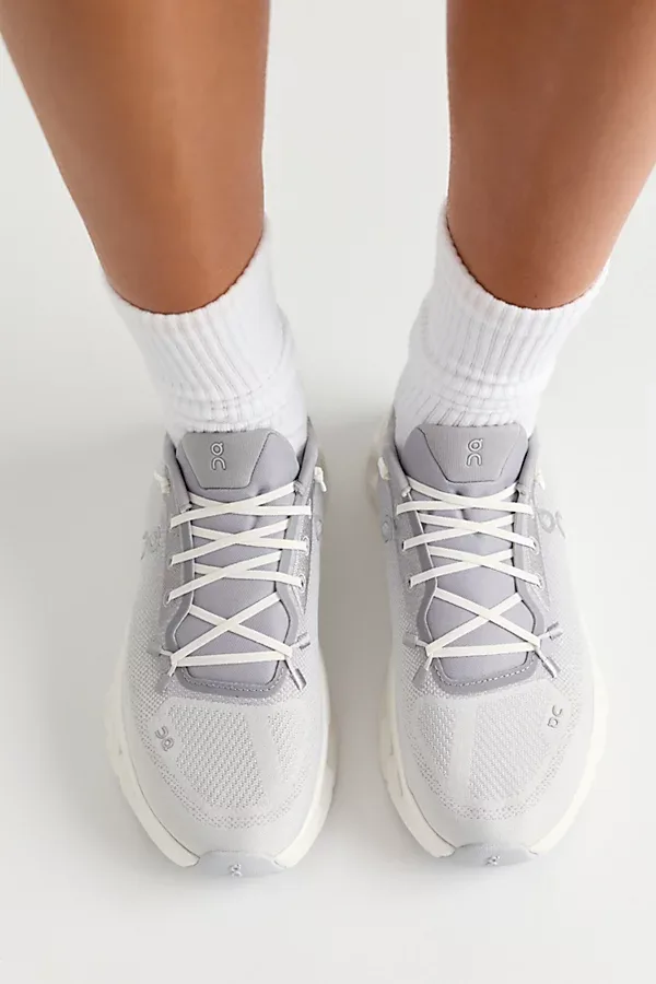Cloudtilt Sneakers by On