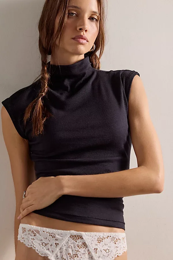 Keeping It Light Ribbed Muscle Tee