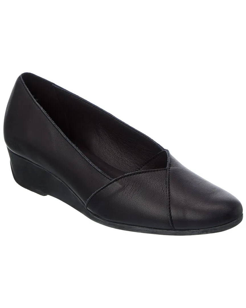 Anyssi Leather Wedge Pump by Arche