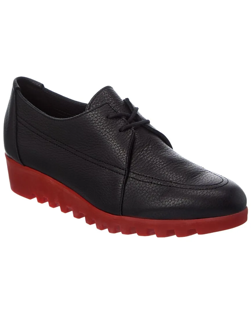 Lomlow Leather Sneaker by Arche