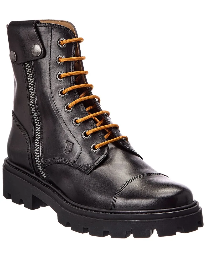 Leather Boot by Tod's