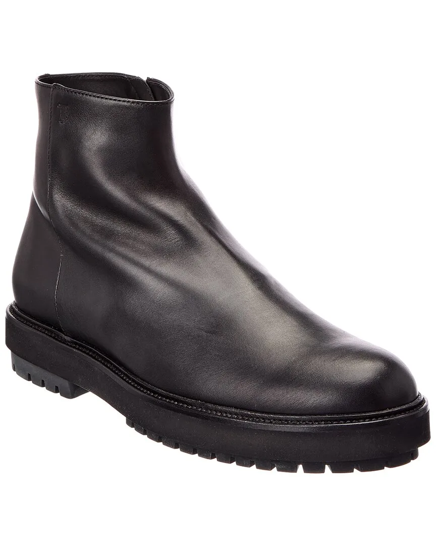Leather Boot by Tod's
