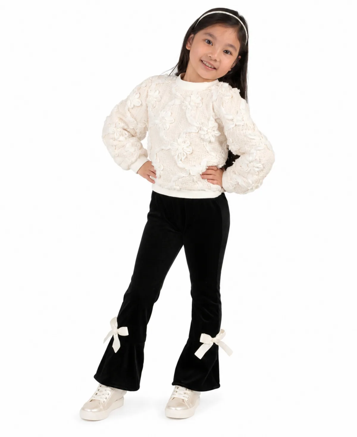 Long-Sleeve Textured Floral Applique Velvet Flare Top and Pants 2-Piece Set by Rare Editions
