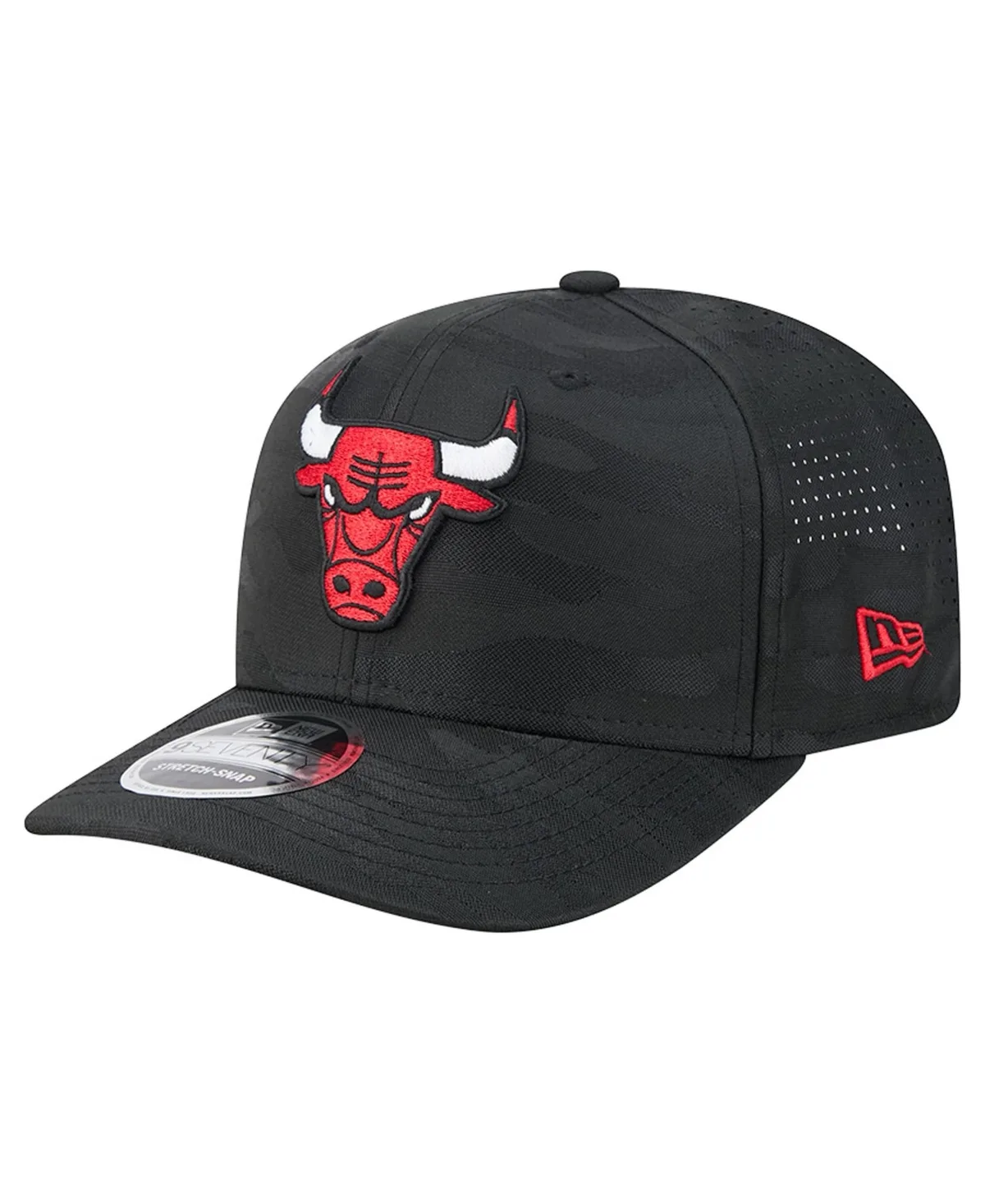 Chicago Bulls Camo 9SEVENTY Perforated Adjustable Hat