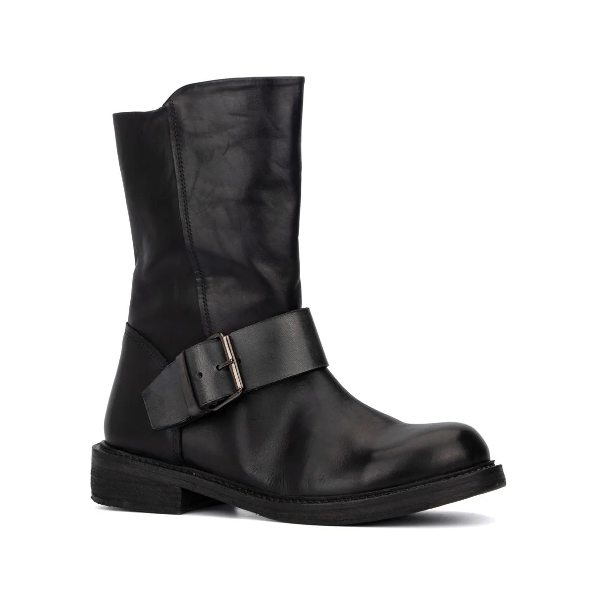 Anya Boot