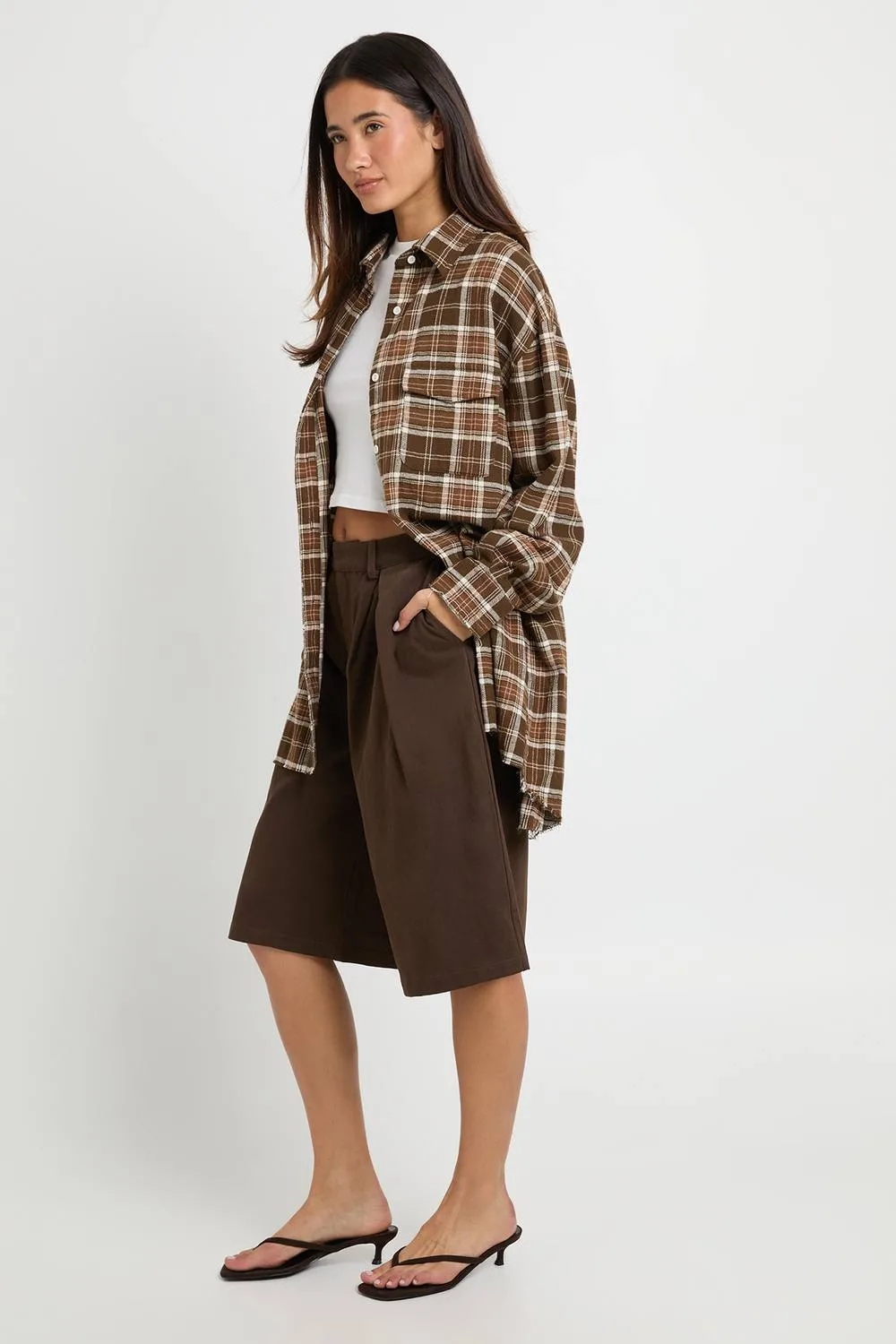 Twill Pleated Jorts by boohoo