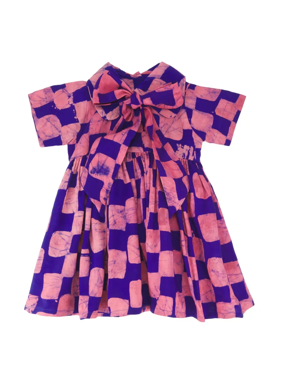 Kemi Bow-Accented Printed Dress by Elisamama
